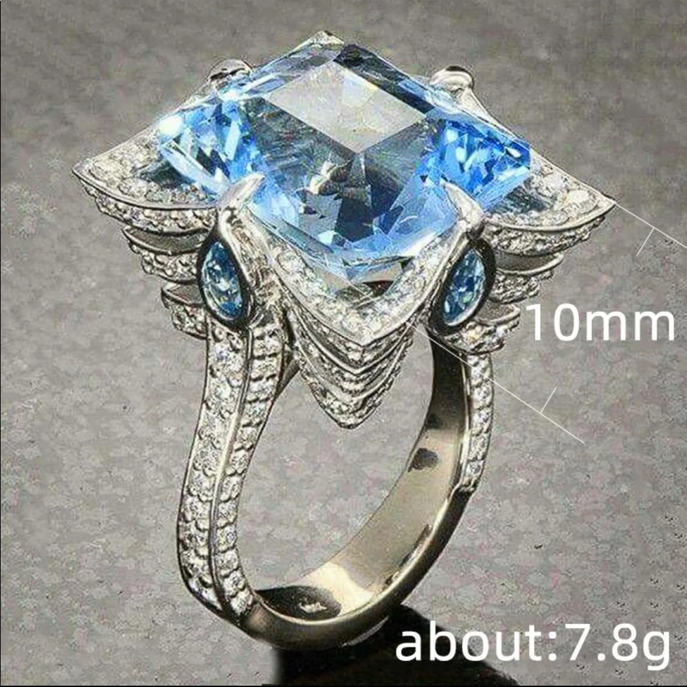New Luxurious 925 Silver Large Light Blue Ring - Picture 2 of 2